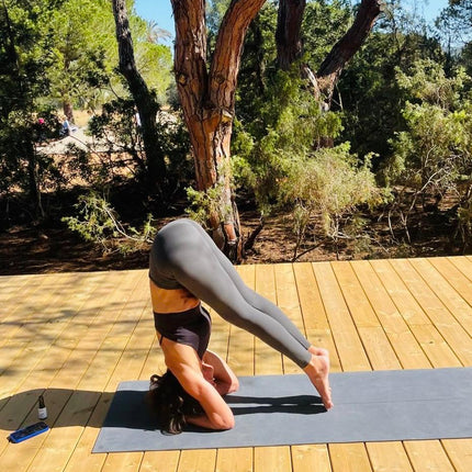VIDEO YOGA INVERSIONS POSTURE SUR LA TETE SIRSASANA - 23MN